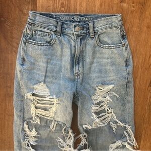 American Eagle distressed jeans!